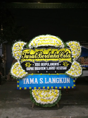 Papan Bunga Duka di Soyoi Mambai